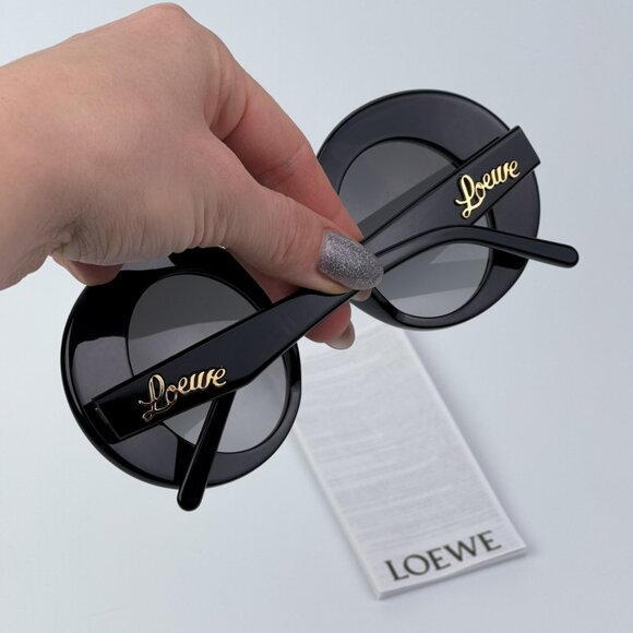 Loewe LW40089I CURVY 01B BRAND NEW Sunglasses Black Smoke Gradient Round Unisex - Picture 4 of 11
